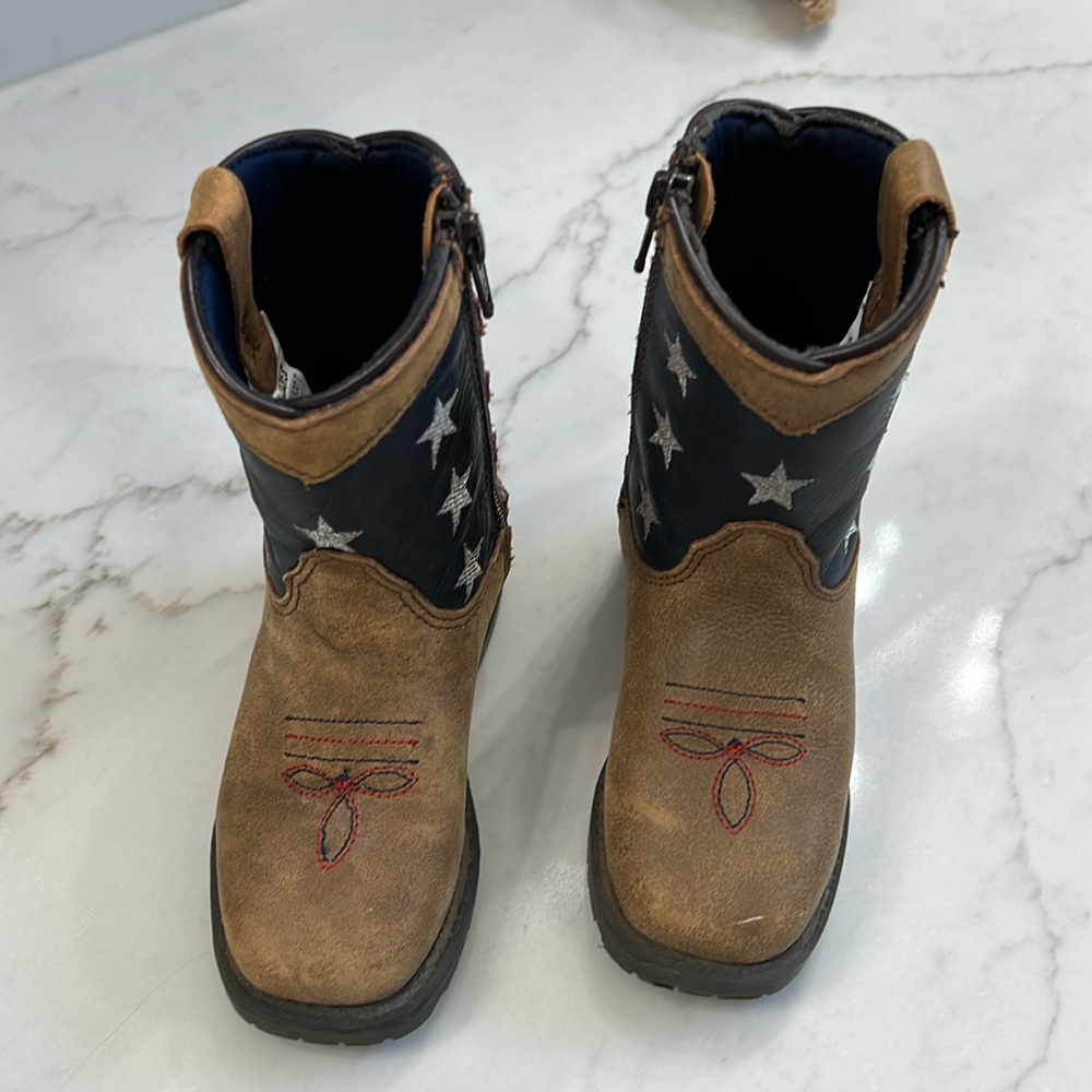 Cowboy boots-Cody James